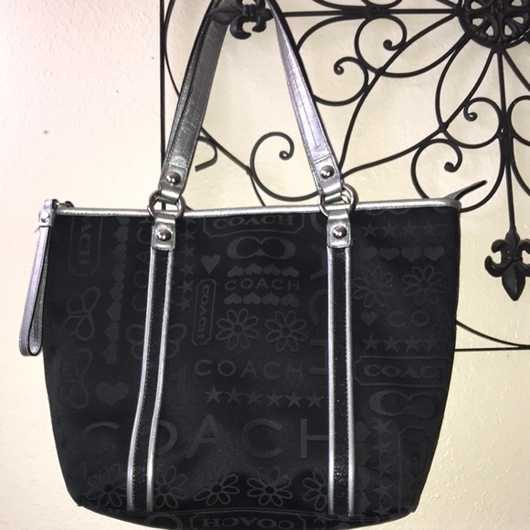 Coach Handbags - AUTHENTIC 💯% Coach Bag EUC Logo W/Sparkle